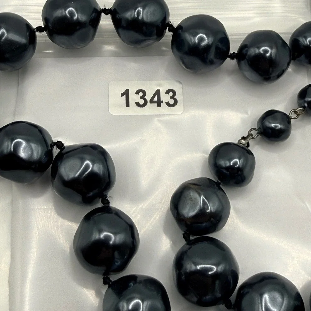 Marvella Vintage Knotted Baroque Faux Pearl Necklace Midnight Blue Graduated 16